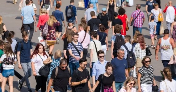 Demografka: Dzisiejsi 20-30-latkowie będą dożywać setki