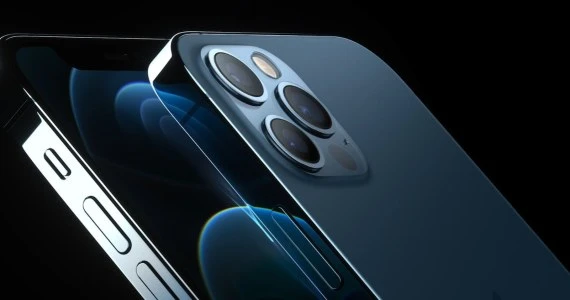 ​iPhone 12 w czterech odsłonach