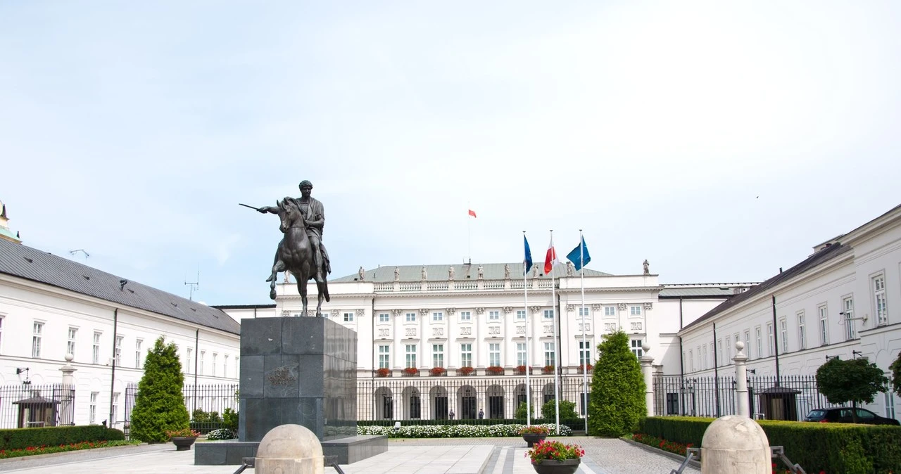 Ile zarabia prezydent? Głowa państwa dostaje nie tylko wypłatę
