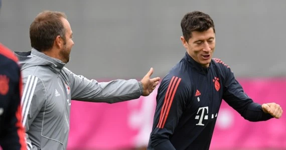 Bayern Monachium. Sfrustrowany Hansi Flick kandydatem do zastąpienia Joachima Loewa