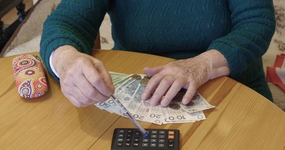 Rośnie odsetek osób terminowo spłacających swoje zobowiązania