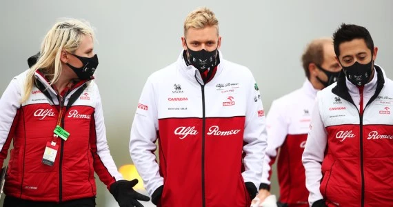 Mick Schumacher przetestuje bolid Alfa Romeo