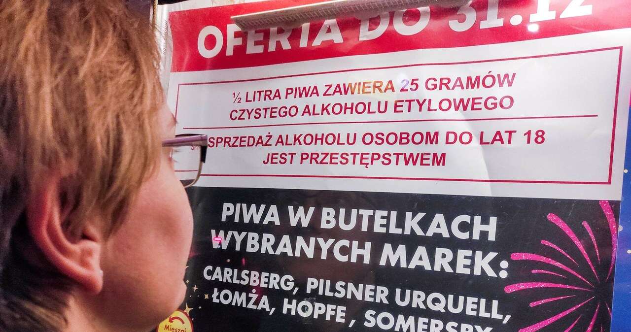 Ministerstwo chce zmian zasad sprzedaży alkoholu. Piwo na cenzurowanym