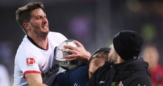 Bundesliga. David Abraham: 12-latkowie grozili mi śmiercią