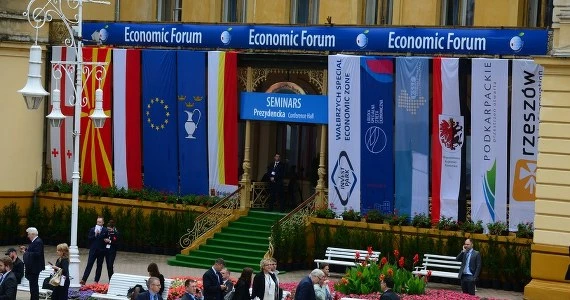 Forum Ekonomiczne 2021. W grudniu wybór spośród czterech miast