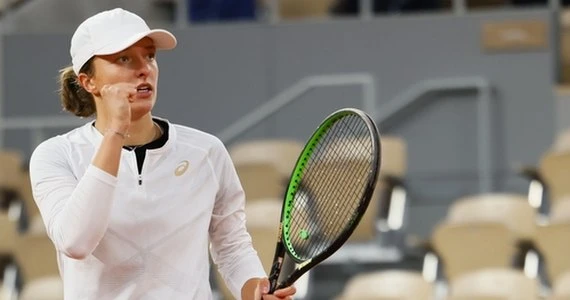 Iga Świątek - Martina Trevisan 6:3, 6:1. Sakowicz-Kostecka: Świątek odnalazła swój tor i pojechała jak TGV