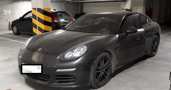 Zatrzymano sprawcę kradzieży Porsche Panamery