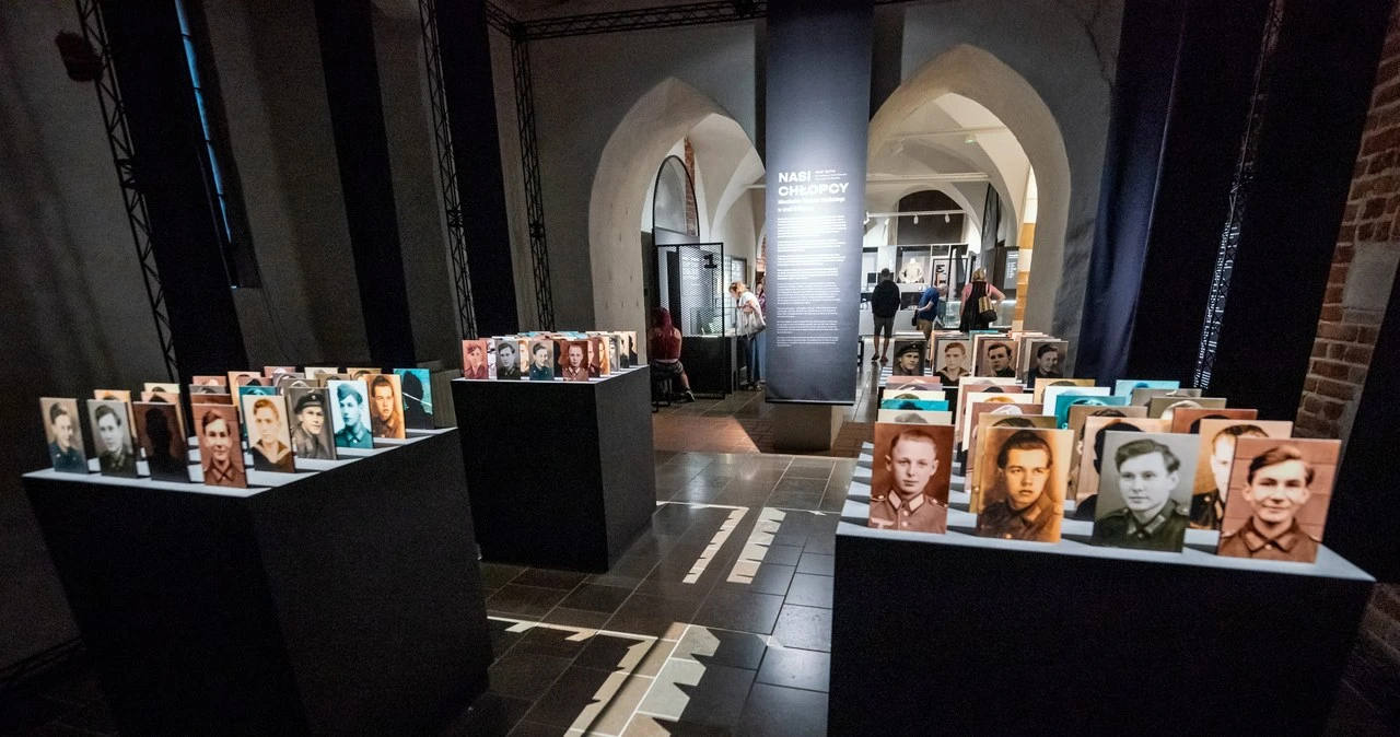 Niemieckie media krytykują Dudę i Kaczyńskiego. Poszło o wystawę