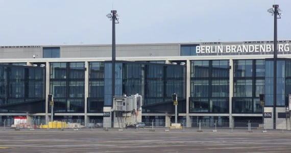 Lotnisko w Berlinie może rozpocząć działalność 31 października