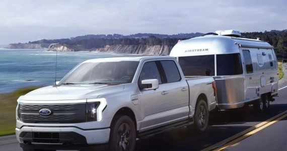Ford F-150 Lightning. Pogromca Tesli?
