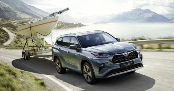 Toyota Highlander już z polskimi cenami