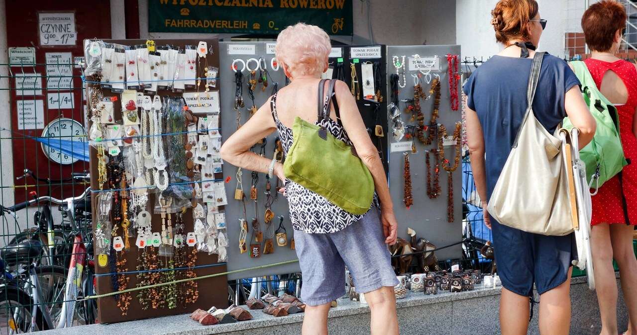 Turyści przyjeżdżają na krótko i wydają za mało, przedsiębiorcy załamani. 