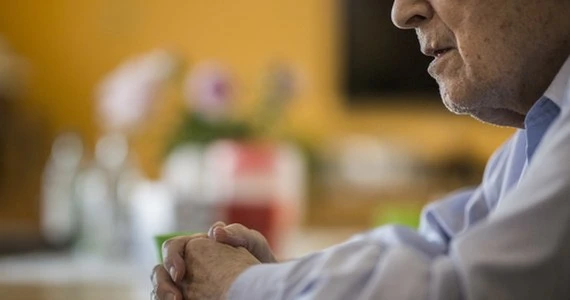 Alarmujący raport o epidemii w Polsce. Jedna trzecia seniorów przerwała leczenie