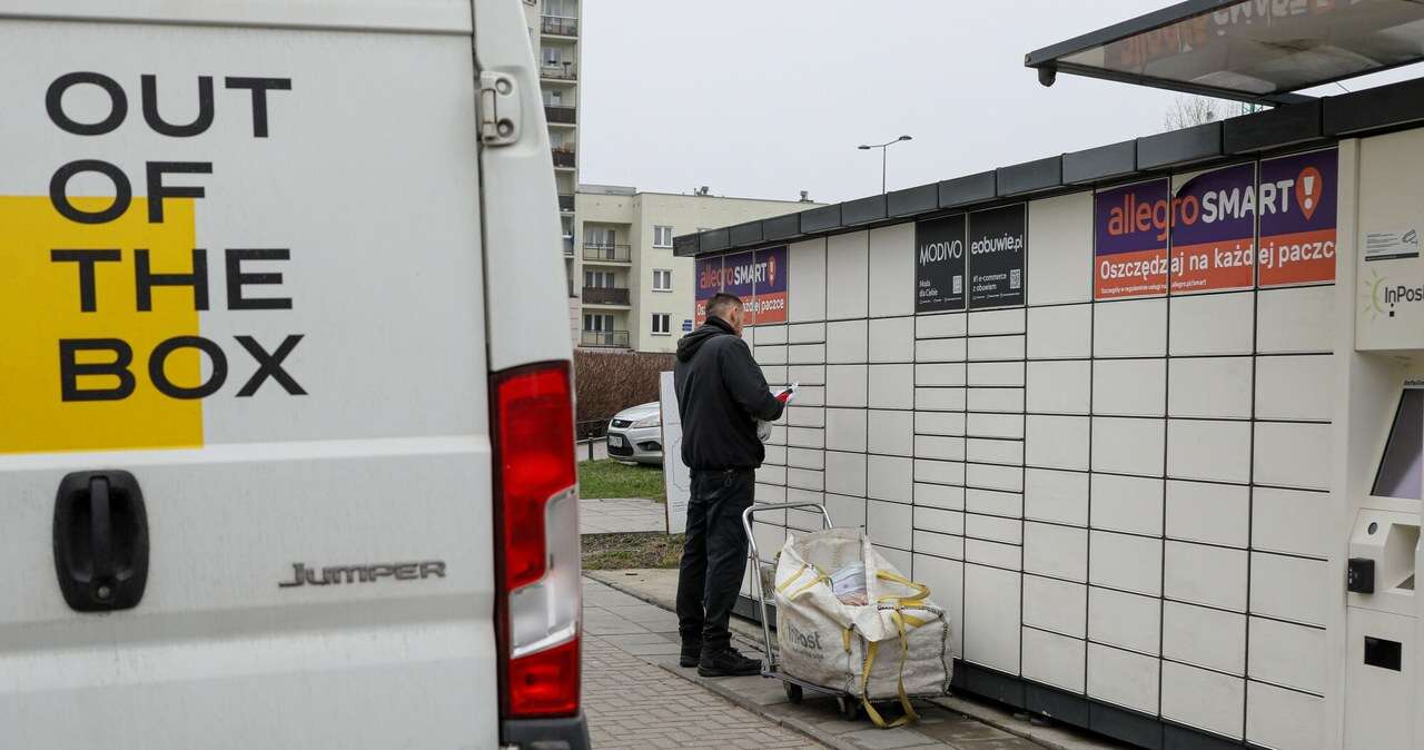 Zwrotomat to nowa maszyna InPostu. Do czego służy?