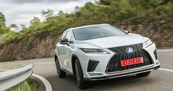 Lexus RX w nowej, mocnej odmianie?