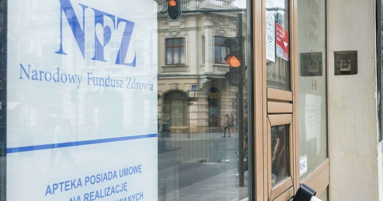 NFZ wydał komunikat przed feriami. Lepiej wyrobić EKUZ, karta pozwoli na oszczędności