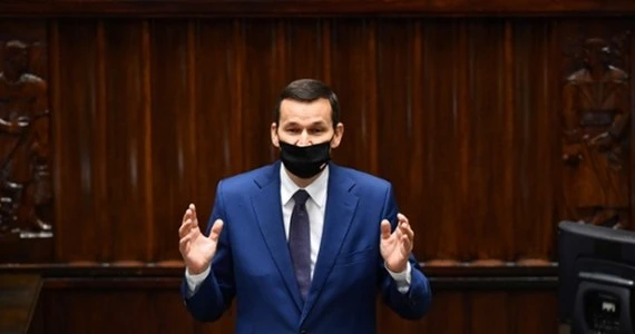 ​Koronawirus. Mateusz Morawiecki broni Łukasza Szumowskiego przed oskarżeniami