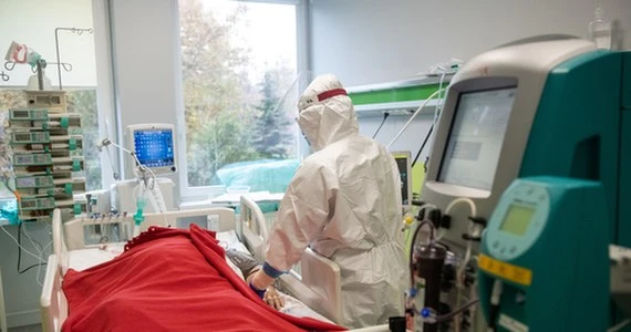 Koronawirus w Polsce. Raport Ministerstwa Zdrowia z 4.11.2020