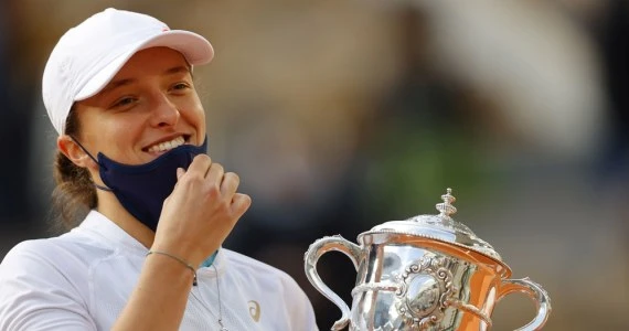 Tenis. Iga Świątek i jej ojciec odznaczeni przez prezydenta Dudę