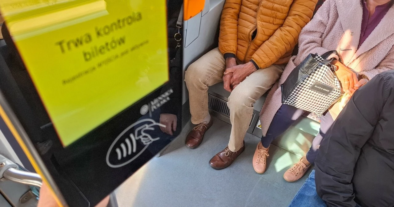 14-latka nie skasowała biletu w 10 sekund i dostała mandat. Zapadł wyrok