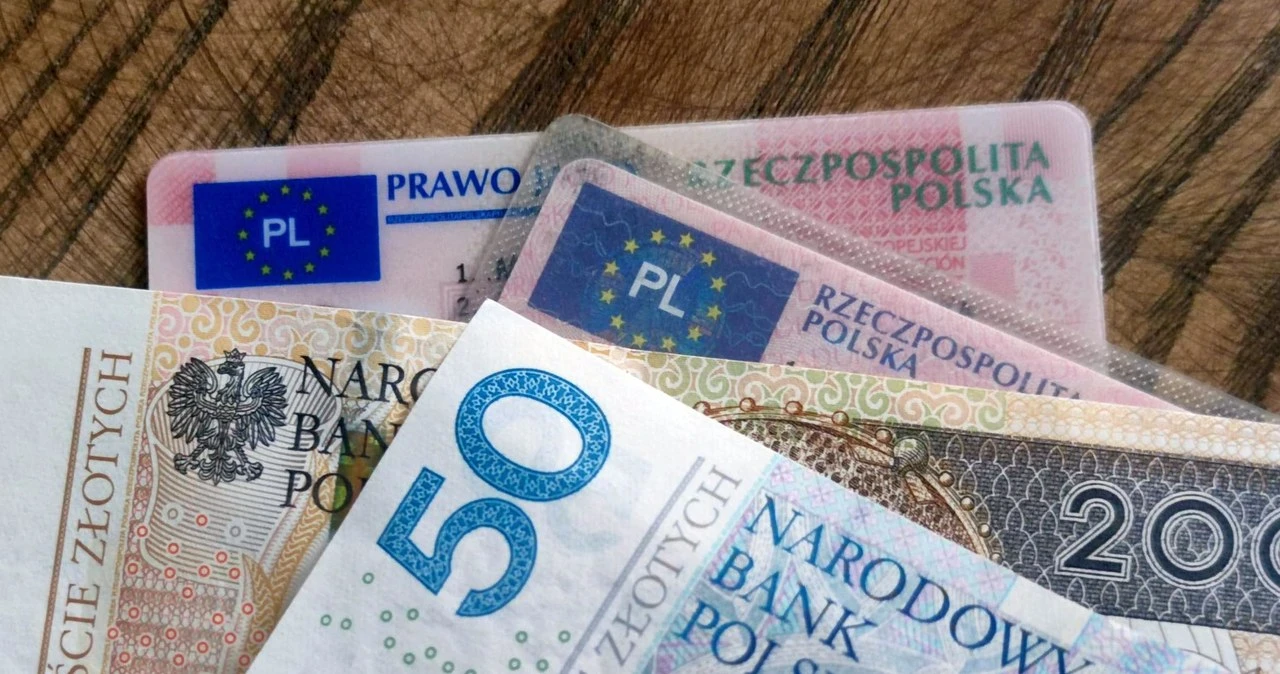 Masz bezterminowe prawo jazdy? Oto ile będzie kosztowała cię wymiana
