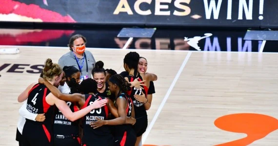 WNBA. Las Vegas Aces i Seattle Storm w finale