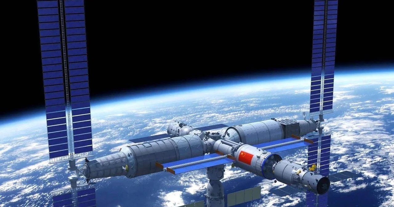 Chińska stacja Tiangong trafiona kosmicznym śmieciem