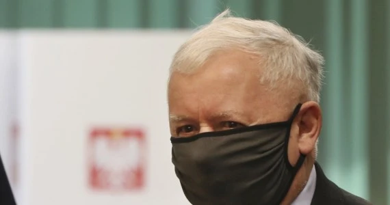 Przewaga PiS znacząco zmalała. Najnowszy sondaż
