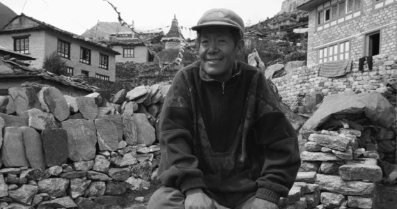 Nepal pożegnał legendarnego wspinacza Anga Ritę Sherpę