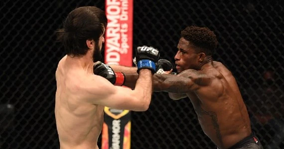 UFC 253. Wygrane Royvalam, Tuczugowa i Viery w walkach karty głównej