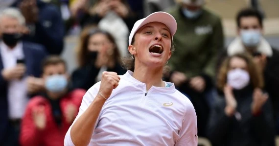 Roland Garros. McEnroe: Świątek jest w stanie wygrać pół tuzina Wielkich Szlemów