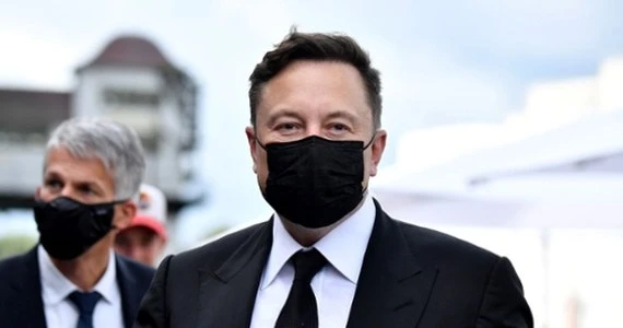 Elon Musk zakażony koronawirusem. 