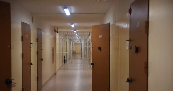 Pedofil skazany na 600 lat więzienia. Wykorzystywał dwoje małych dzieci