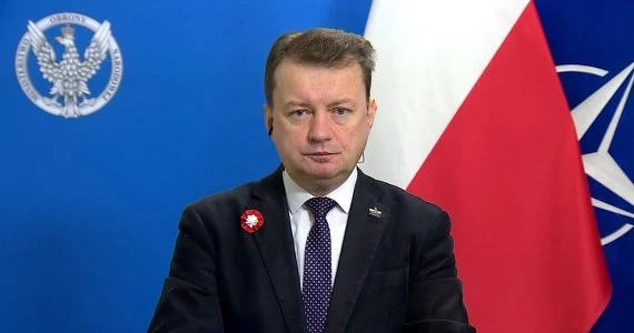 Mariusz Błaszczak: 102 lata temu żołnierze odzyskali niepodległość, dziś walczą z epidemią