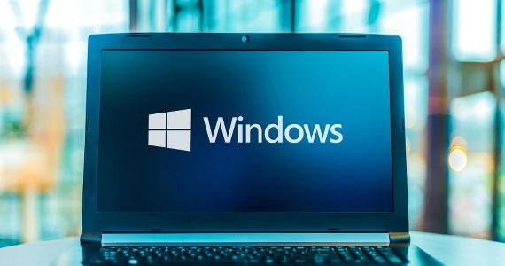 Windows 10 instaluje aplikacje bez pytania użytkowników