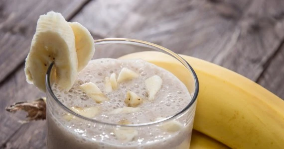 Bananowy shake śniadaniowy