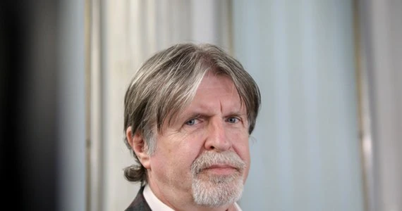 Andrzej Sośnierz: Spór o sklepy meblowe wygląda kabaretowo