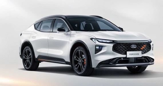 Ford Evos. Tak wygląda następca Mondeo!