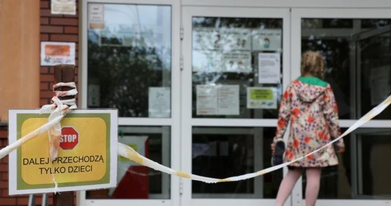 Nauczanie hybrydowe dla kogo i od kiedy? Nowe obostrzenia