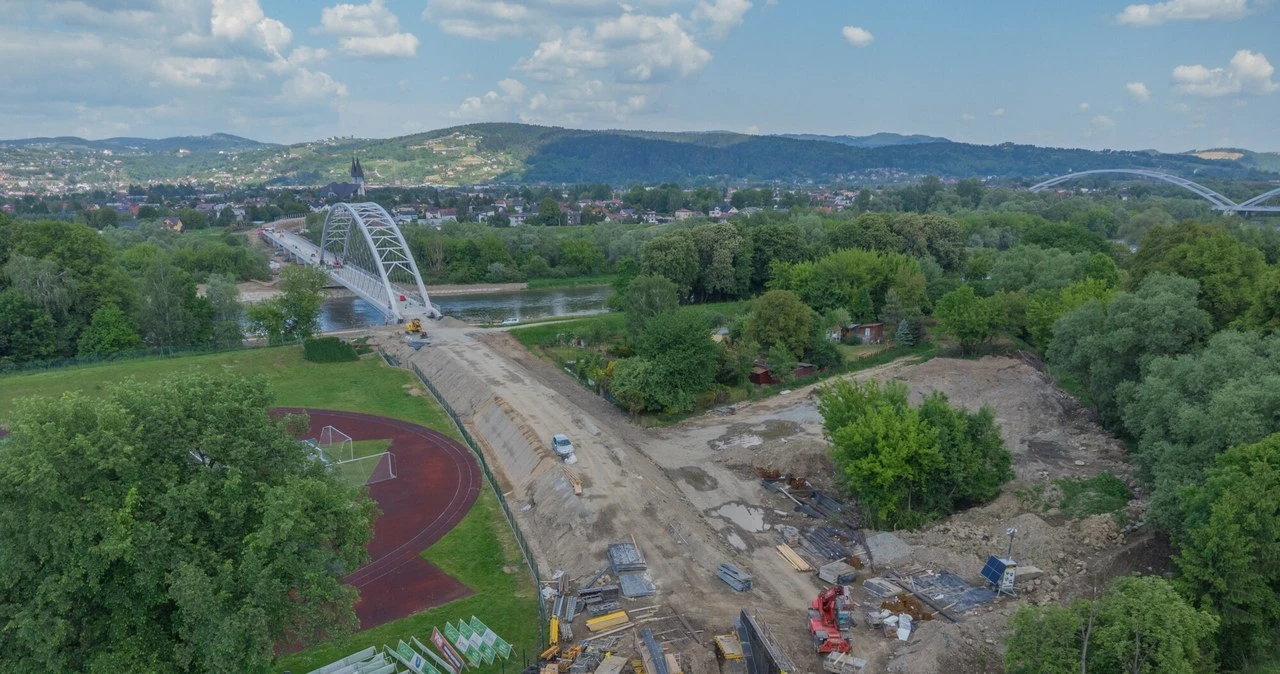 Najdłuższy tunel kolejowy w Polsce. Drąży go chińskie monstrum