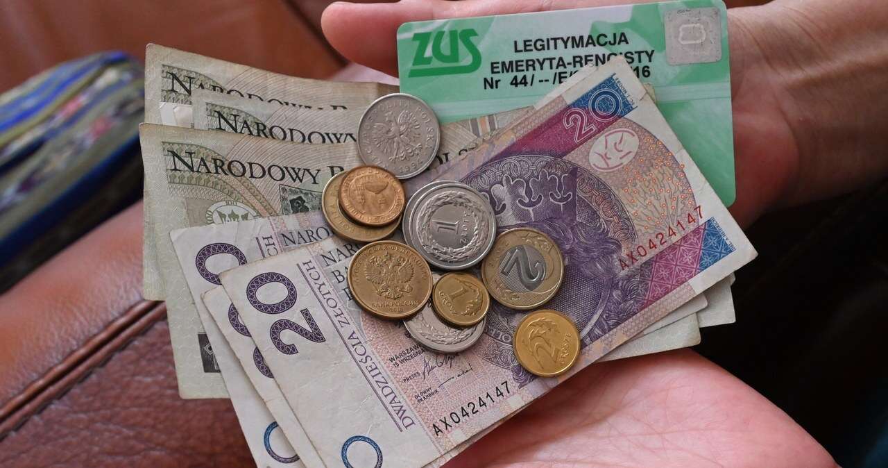 Waloryzacja emerytur i rent potwierdzona przez ZUS. Znamy konkretne kwoty