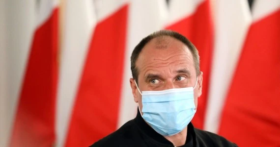 ​Paweł Kukiz: Celebryci mogą sprzedać dwa auta i zostawić sobie jedno na te 