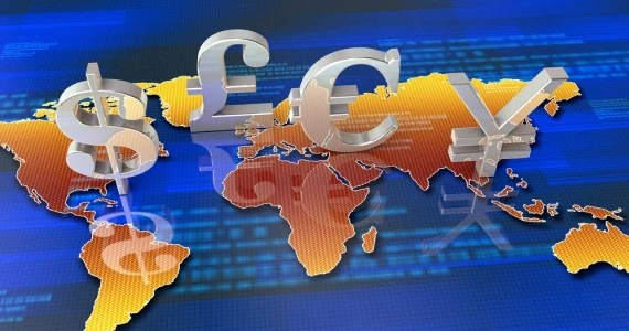 Kursy walut po trzech dniach wyraźnych wzrostów: Euro, dolar funt i frank mocno podrożały