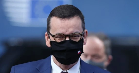 Morawiecki: Nieodpowiedzialne zachowania. Nie pozwólmy, by cierpiały osoby starsze