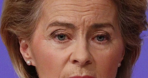 Ursula von der Leyen opuszcza szczyt UE. Miała kontakt z osobą zakażoną