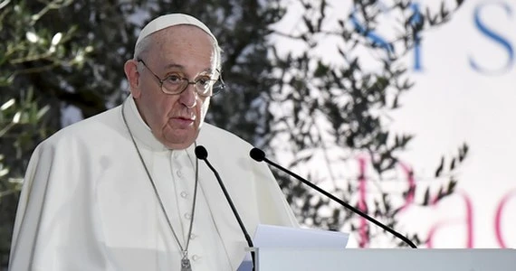 ​Papież Franciszek poparł cywilne związki partnerskie osób homoseksualnych
