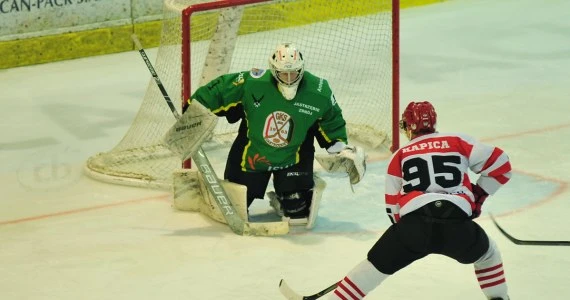 PHL. Unia - GKS Tychy 2:3 po karnych, Cracovia - STS Sanok 1:3