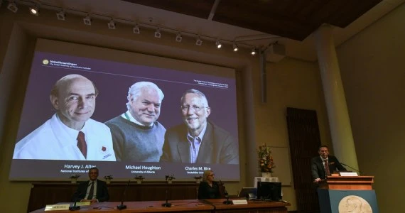 Harvey J. Alter, Michael Houghton i Charles M. Rice - trzej nobliści, którzy ujarzmili wirusa WZW typu C