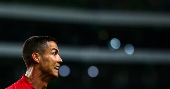 Cristiano Ronaldo na kwarantannie utrzymuje formę w nowej fryzurze
