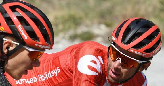 Giro d'Italia. Zespół Jumbo-Visma także się wycofał